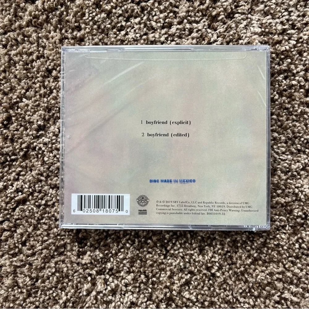 SOLD — Ariana Grande Boyfriend CD - Picture 3 of 4